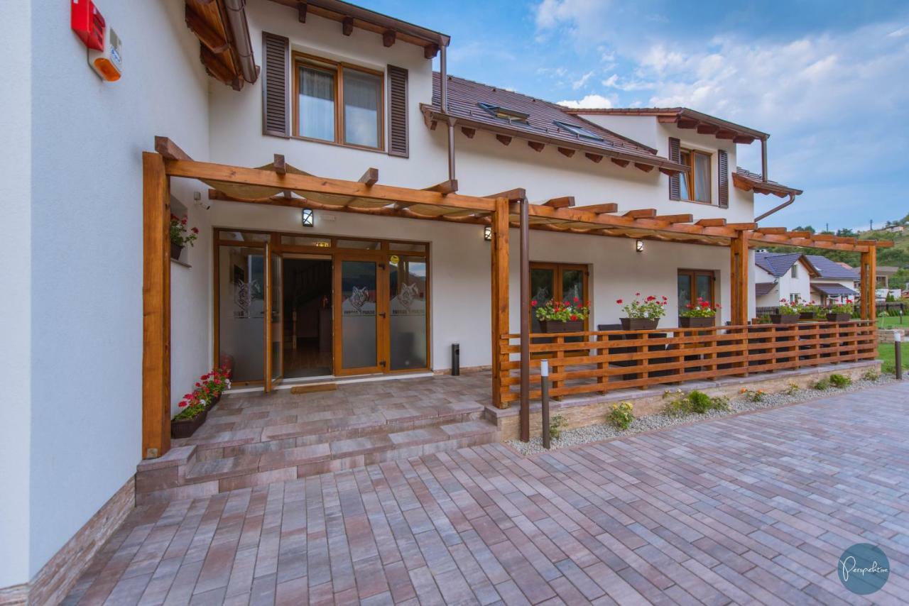 Bed and Breakfast Farkas Panzió Praid Exterior foto